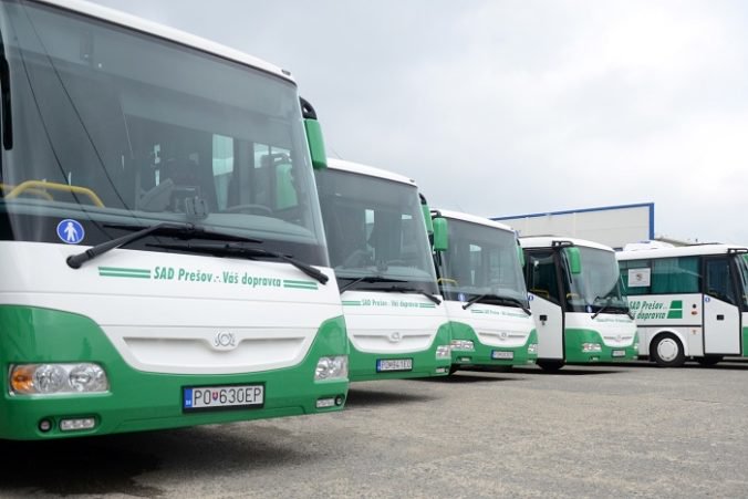 Tržby v autobusovej doprave v Prešovskom kraji klesli, môže za to aj počet cestujúcich