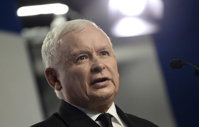 Hnutie za LGBT práva ohrozuje rodinu aj poľský národ, vyhlásil Kaczynski