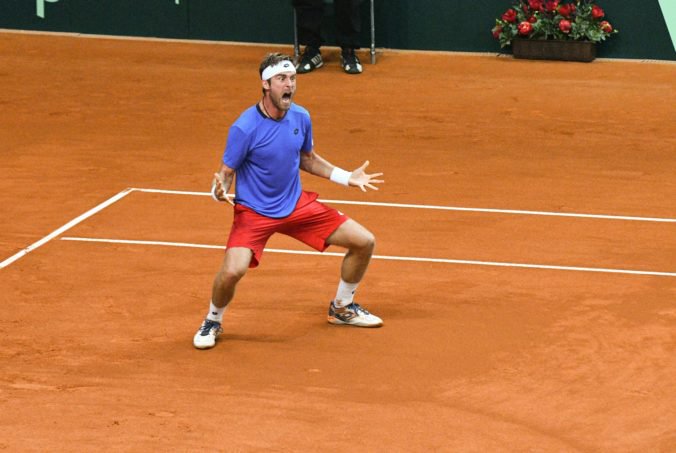 Norbert Gombos bez straty setu postúpil do semifinále turnaja vo Francaville al Mare