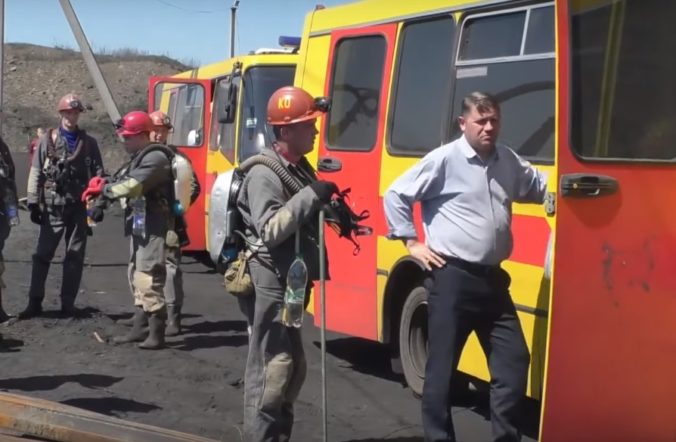 Video: V bani na východe Ukrajiny vybuchol metán, záchranári vytiahli už štyroch mŕtvych baníkov