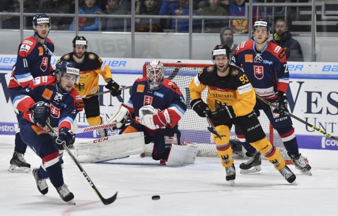 Brankár Rybár je voľný pre MS v hokeji 2019, jeho Grand Rapids v play-off AHL dohral