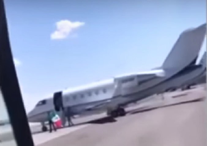 Súkromné lietadlo smerovalo z Las Vegas do Mexika, zrútilo sa v odľahlej horskej oblasti