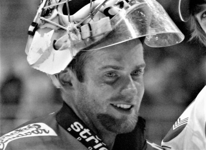 Zomrel majster sveta z roku 2005 Adam Svoboda, hokejový brankár spáchal samovraždu