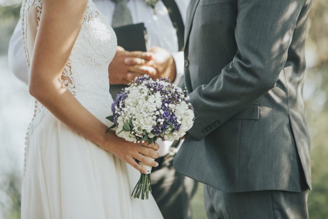 Na Slovensku stúpa počet sobášov, do manželstva však vstupujú čoraz staršie páry