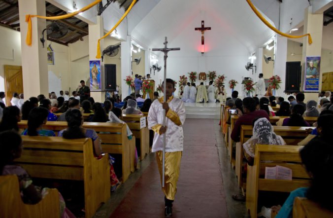 Cirkevné školy na Srí Lanke po prvý raz od útokov otvoria, mali by sa konať aj omše