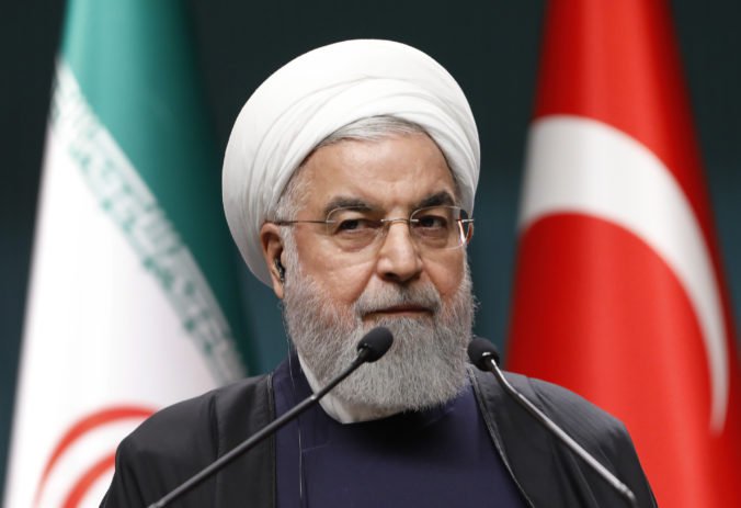 Európska únia sa snaží zachrániť jadrovú dohodu s Iránom, vyhlásenia Teheránu ju znepokojili