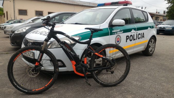 Foto: Policajtom stačilo len pár hodín, aby našli ukradnutý elektrobicykel