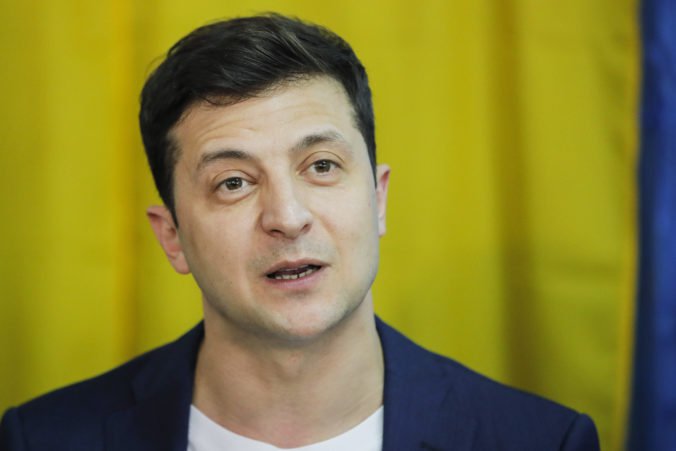 Na Ukrajine sa rozpadla vládna koalícia, novozvolenému prezidentovi Zelenskému to nevyhovuje