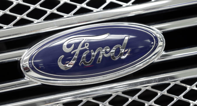 Automobilka Ford chce zredukovať náklady, prepustí tisícky administratívnych pracovníkov