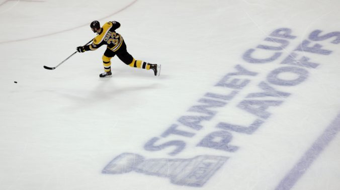 Bruins majú pred finále NHL starosti so zranenými hráčmi, veria aj v uzdravenie Cháru