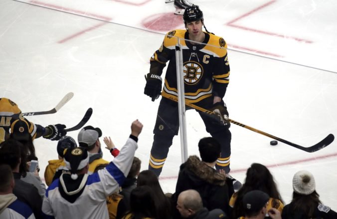 Kapitán „medveďov“ Chára bude pripravený na finále NHL, v hľadisku mal pocit úzkosti
