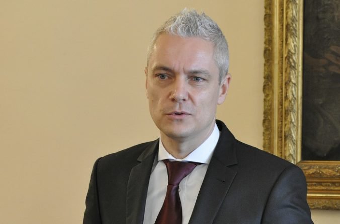 V spore o pozemky medzi Kežmarkom a Ľubicou rozhodne súd, petíciu chcú odovzdať aj Pellegrinimu