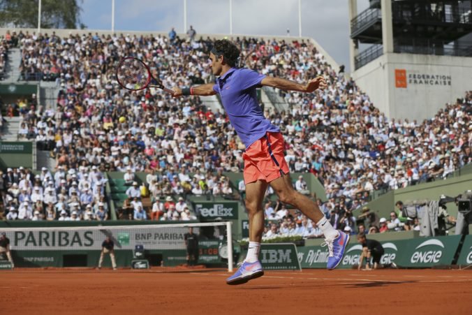 Federer sa predstaví na Roland Garros 20 rokov po svojom debute, na antuku sa vrátil po pauze