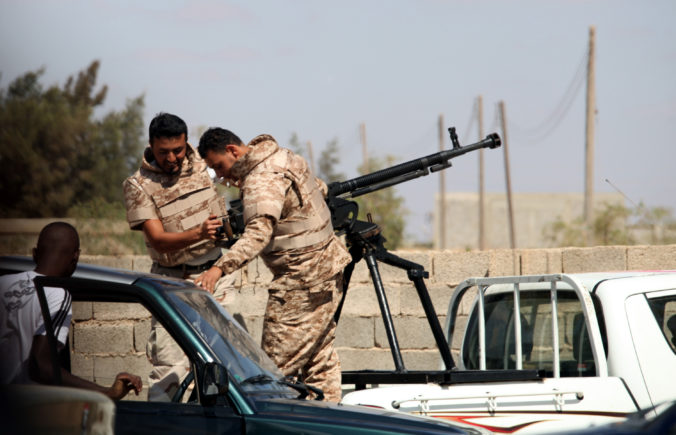 Video: Armáda generála Haftara pokračuje v bojoch o Tripolis, presúvajú sa k centru mesta