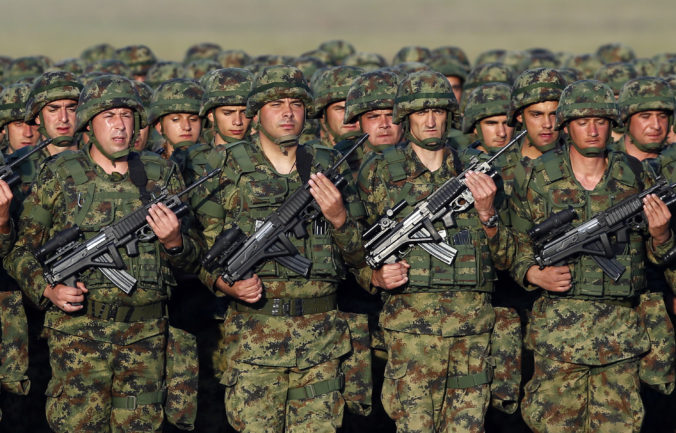 Srbsko po operácii kosovskej polície vyslalo ku hraniciam svojich vojakov