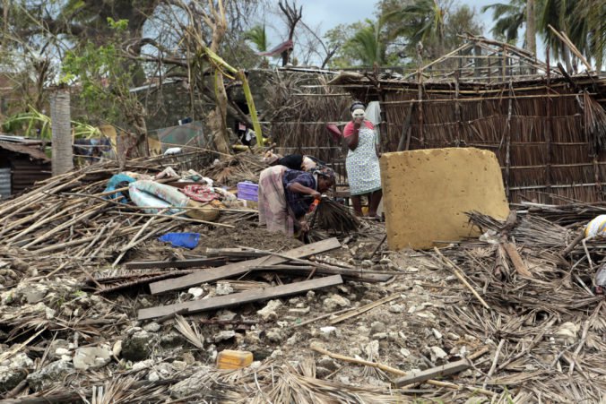 Cyklóny v Mozambiku ničili aj zabíjali, krajina potrebuje miliardy dolárov na náhradu škôd