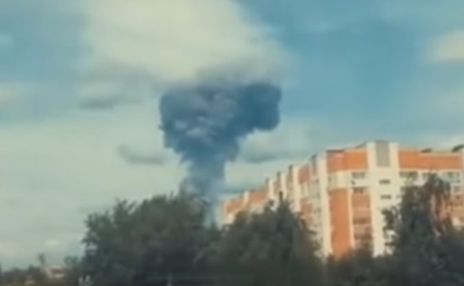 V meste Dzeržinsk sa ozval výbuch v závode na výrobu TNT, z oblasti hlásia zranených aj nezvestných