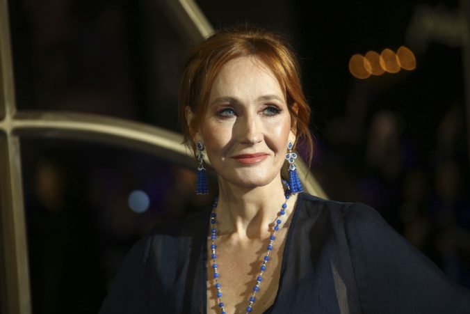 J. K. Rowling avizovala štyri nové e-knihy súvisiace s Harrym Potterom