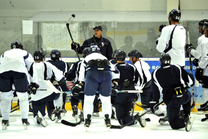 HC Slovan Bratislava predstavil nového trénera, k „belasým“ sa vracia po dvoch rokoch