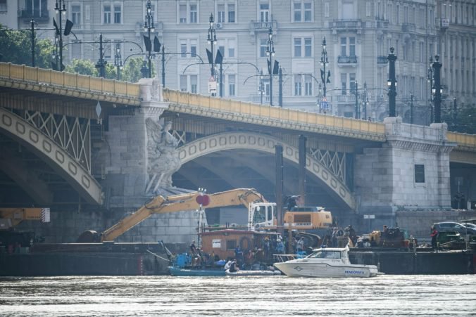 Gabčíkovo zníži prietok Dunaja a pomôže tým pri vyťahovaní vraku lode