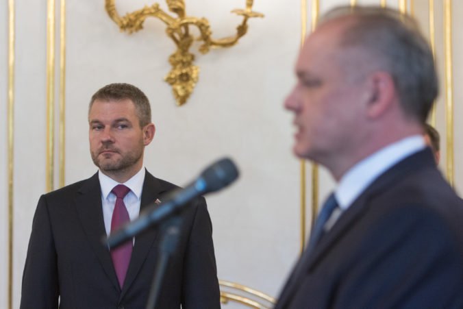 Premiér Pellegrini kritizoval prezidenta Kisku a prehovoril aj o dianí v strane Smer-SD