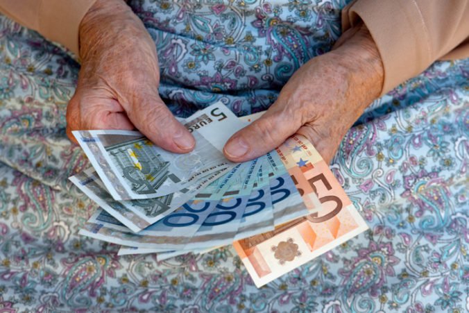 Penzistov na Slovensku pribúda, výdavky na dôchodky vzrástli za desaťročie o 80 percent