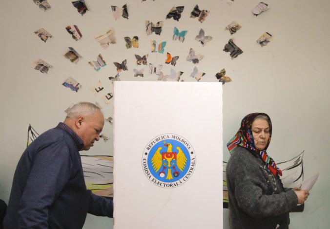 Dočasná vláda v Moldavsku nevydržala ani týždeň, jej členovia žiadajú nové voľby