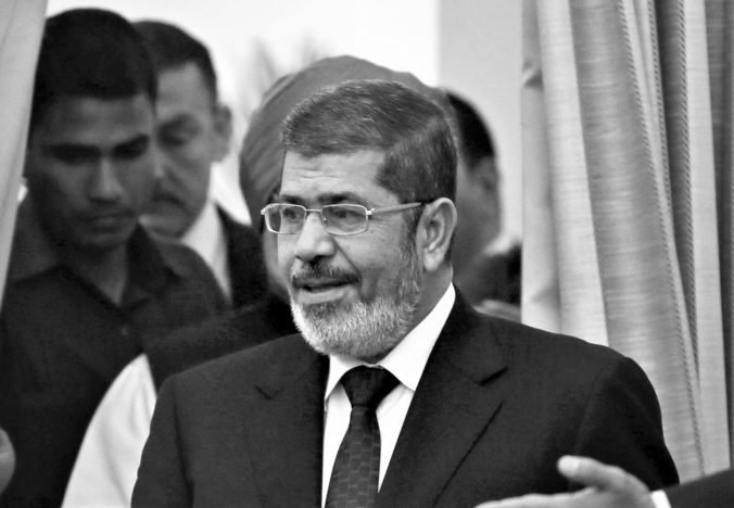 Exprezidenta Mursího deň po úmrti v tichosti pochovali, ale nie na rodinnom cintoríne