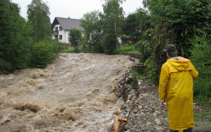 V Spišskom Podhradí rátajú škody po záplavách, mimoriadnu situáciu už odvolali