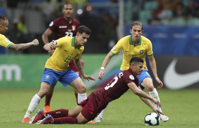 Brazília na Copa América nečakane zakopla s Venezuelou, „kanárikom“ rozhodca neuznal tri góly