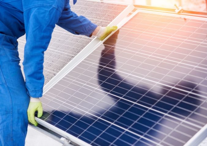 Počet pracovných miest v sektore obnoviteľných zdrojov stúpol, najviac vo fotovoltaických systémoch