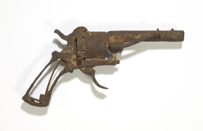 V Paríži vydražili revolver, ktorým sa zabil slávny maliar Vincent van Gogh