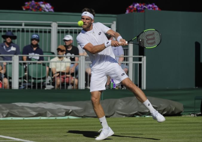 Gombos postúpil cez prvé kolo kvalifikácie Wimbledonu, Lacko, Horanský aj Martin vypadli