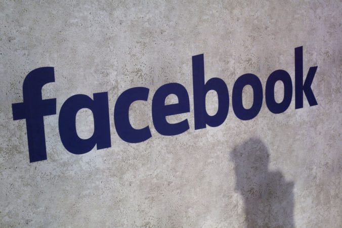 Facebook pomôže francúzskej polícii pri odhaľovaní šíriteľov nenávisti