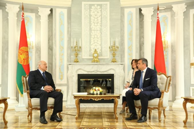 Danko trvá na pozvaní Lukašenka na oslavy SNP, bieloruského prezidenta prijme ako osobného hosťa