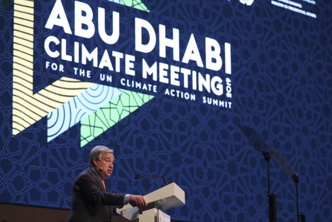Svet podľa Guterresa čelí vážnej klimatickej kríze a adresoval výzvu svetovým lídrom