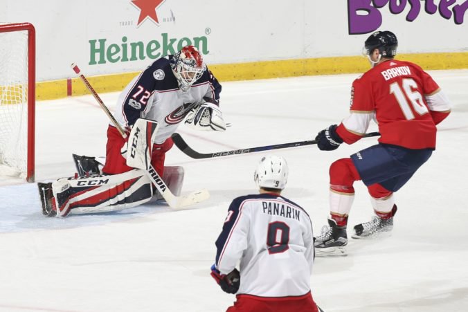 Hviezdny Panarin v NHL posilní „jazdcov“, z Columbusu odišiel aj brankár Bobrovskij