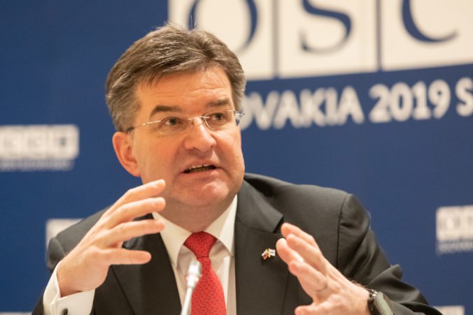Slovensko kládlo dôraz na pomoc ľuďom postihnutých konfliktmi, hodnotil Lajčák predsedníctvo v OBSE