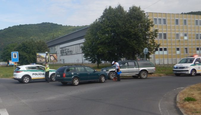 Foto: Vodič ráno o ôsmej nafúkal takmer 2,5 promile, v cele čaká na verdikt sudcu