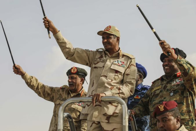 Sudánska armáda a demonštranti podpísali politickú dohodu, v krajine bude vládnuť spoločná rada
