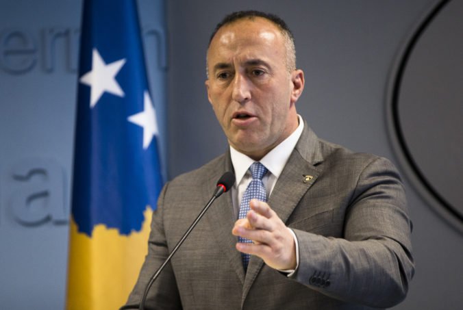 Kosovský premiér Ramush Haradinaj dostal predvolanie od haagskeho tribunálu a odstúpil