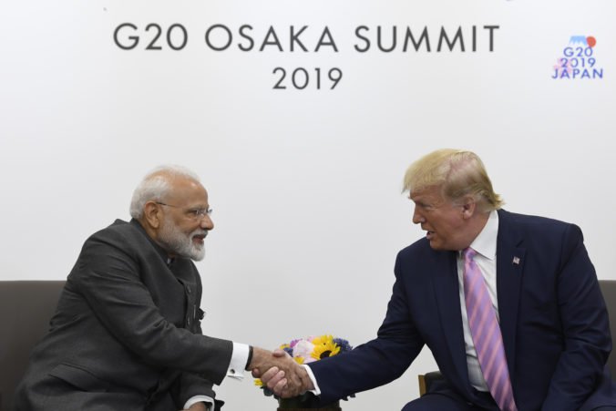 Indický premiér údajne požiadal Trumpa, aby robil sprostredkovateľa v spore s Pakistanom o Kašmír