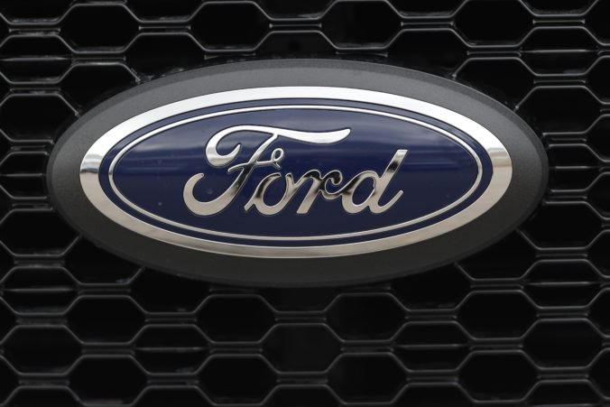 Zisk automobilky Ford sa prepadol o 86 percent, dôvodom najmä výdavky na reštrukturalizáciu