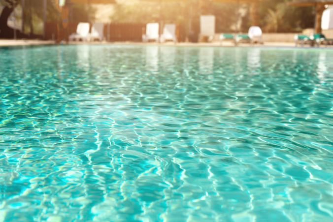 V hotelovom bazéne na gréckom ostrove Rodos sa utopili dve turistky