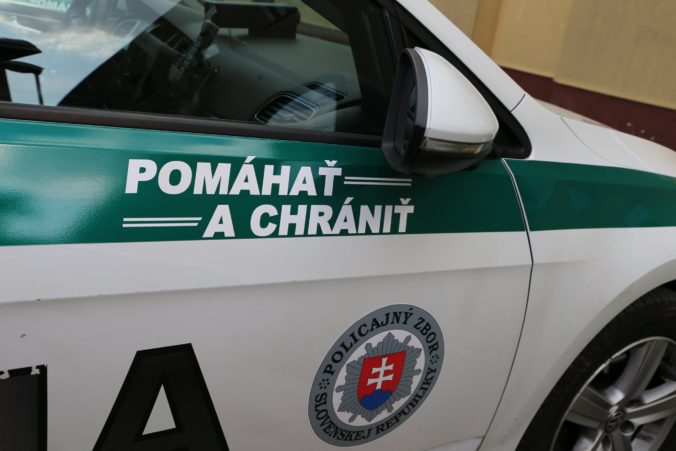 Video: Polícia chytila v okrese Stará Ľubovňa päť mužov s drogami, vodičovi zistili metamfetamín