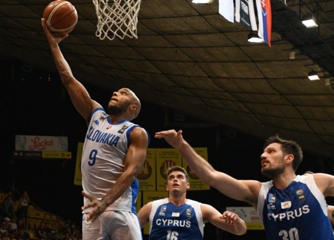 Slovenskí basketbalisti vstúpili do 3. kola predkvalifikácie ME víťazstvom nad Cyprom