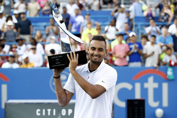 Video: Kyrgios triumfoval na turnaji vo Washingtone, pri mečbale si opäť nechal poradiť od fanúšika