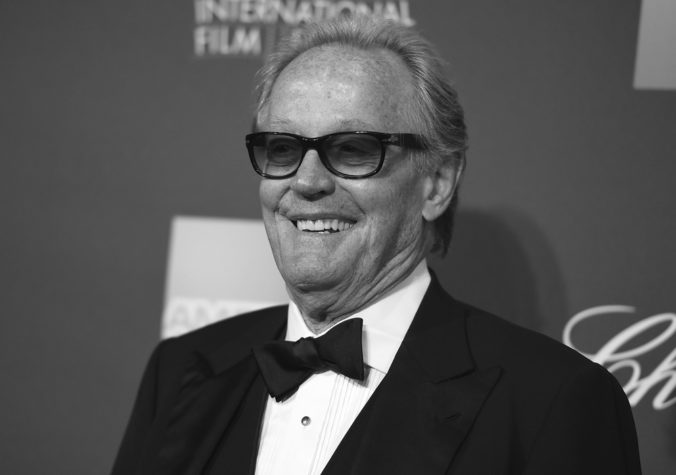 Zomrel americký herec Peter Fonda, hviezda filmu Bezstarostná jazda