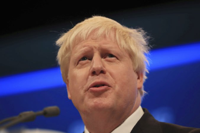 Boris Johnson opäť žiada Európsku úniu o otvorenie rokovaní o brexite, chce zrušiť írsku poistku