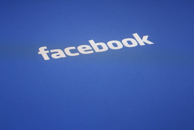 Facebook najnovšie umožňuje obmedziť zber dát na cielenú reklamu, užívatelia môžu funkciu vypnúť